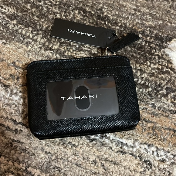 Tahari Mini Black Wallet - Picture 2 of 6